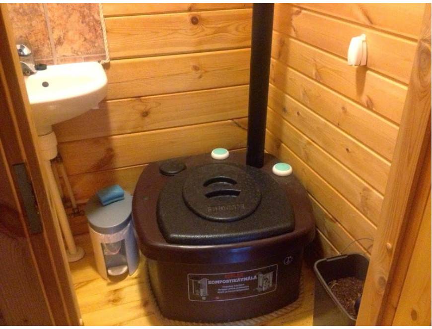 Установка торфяного туалета (биотуалета, туалетные домики, сидушки) на даче: схема