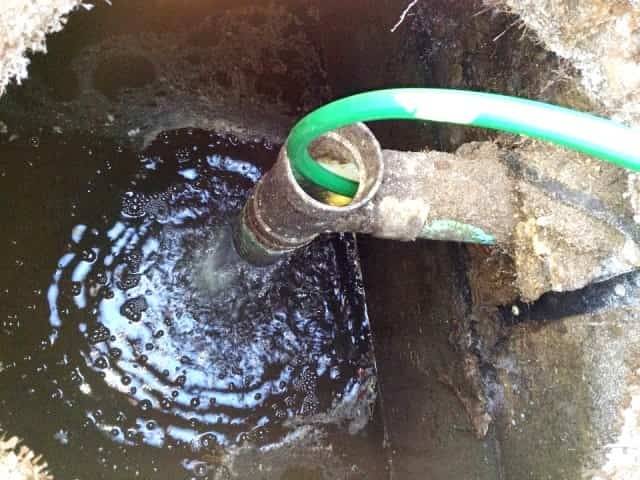 Как растопить лед в трубе и восстановить работу водопровода и канализации