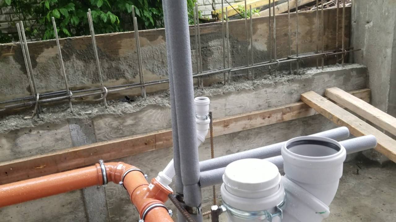 Монтаж пластиковых труб канализации: от выбора трубы до установки фитингов