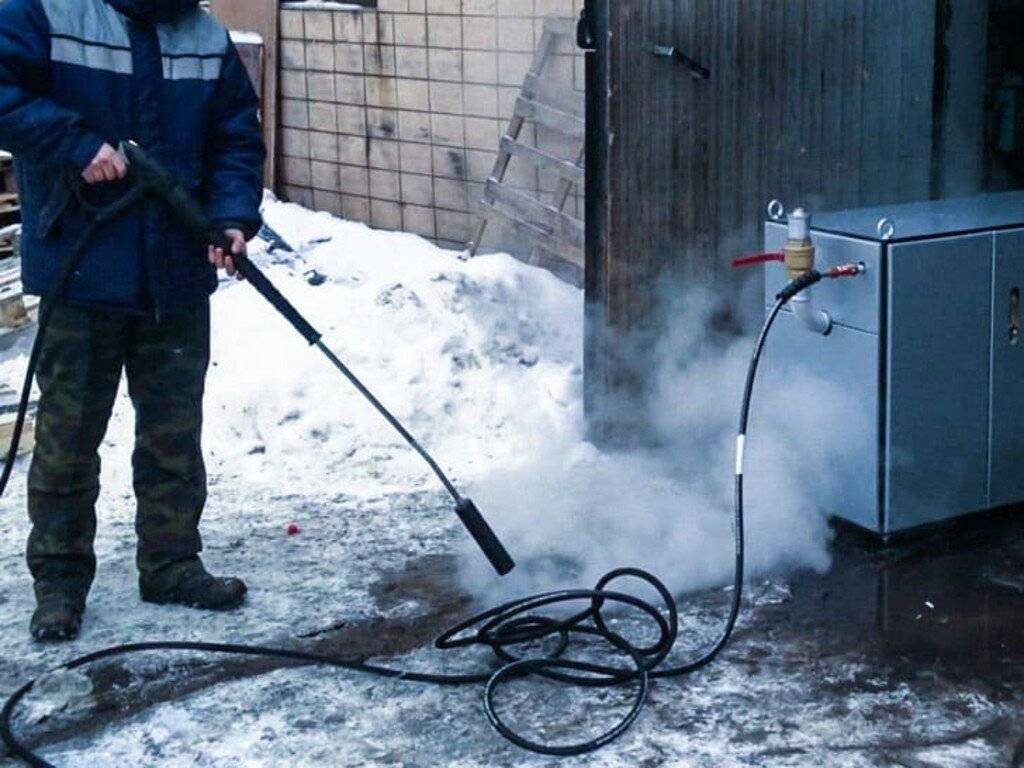 Как разморозить трубу под землей: альтернативные возможности